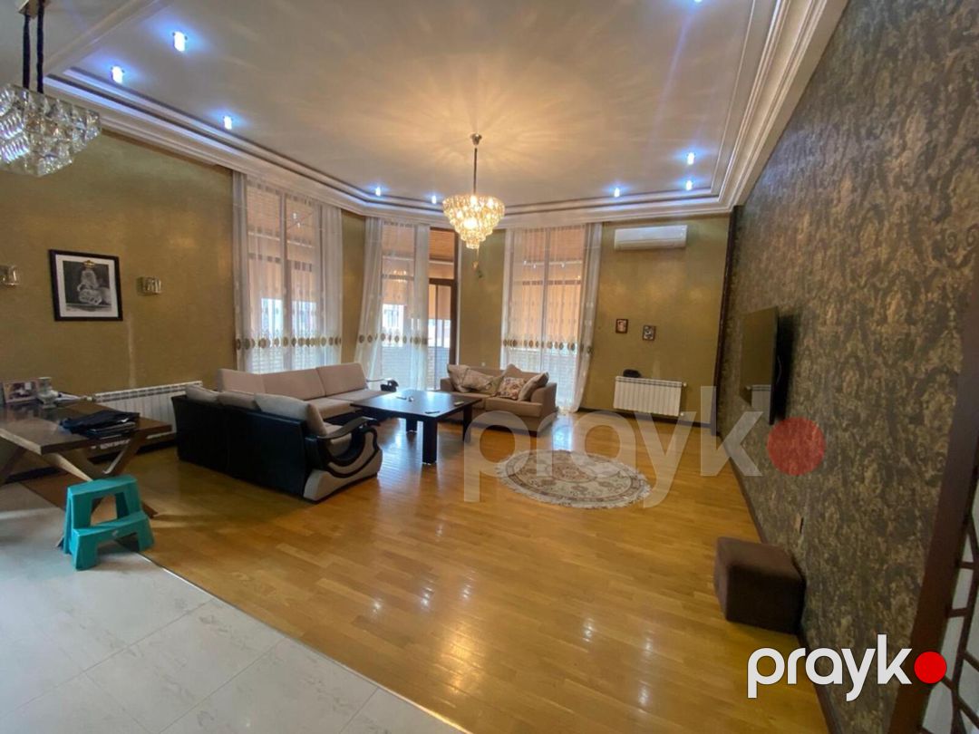 Satılır 4 otaqlı yeni tikili 200 m² — Mənzil, Bakı (4)