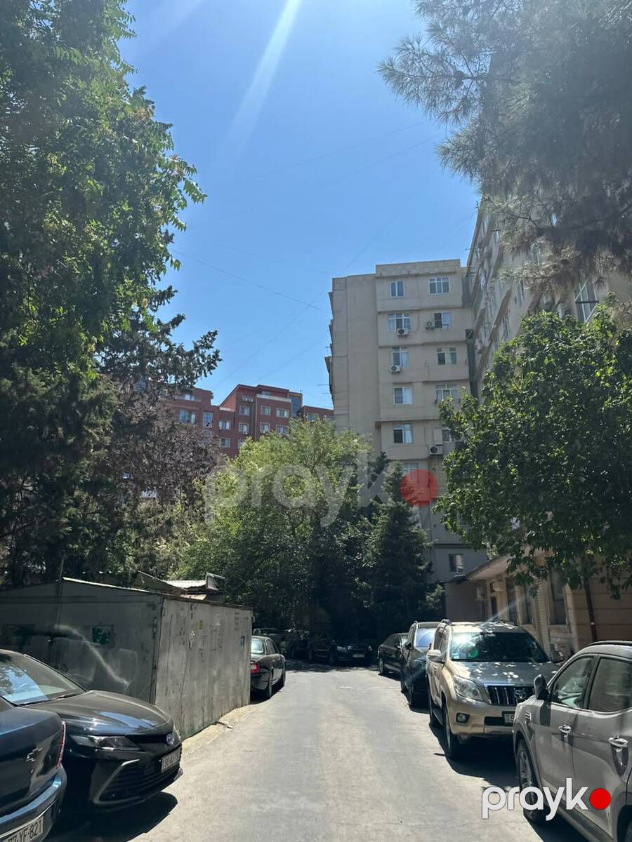 Satılır 2 otaqlı köhnə tikili 65 m² — Mənzil, Bakı (10)