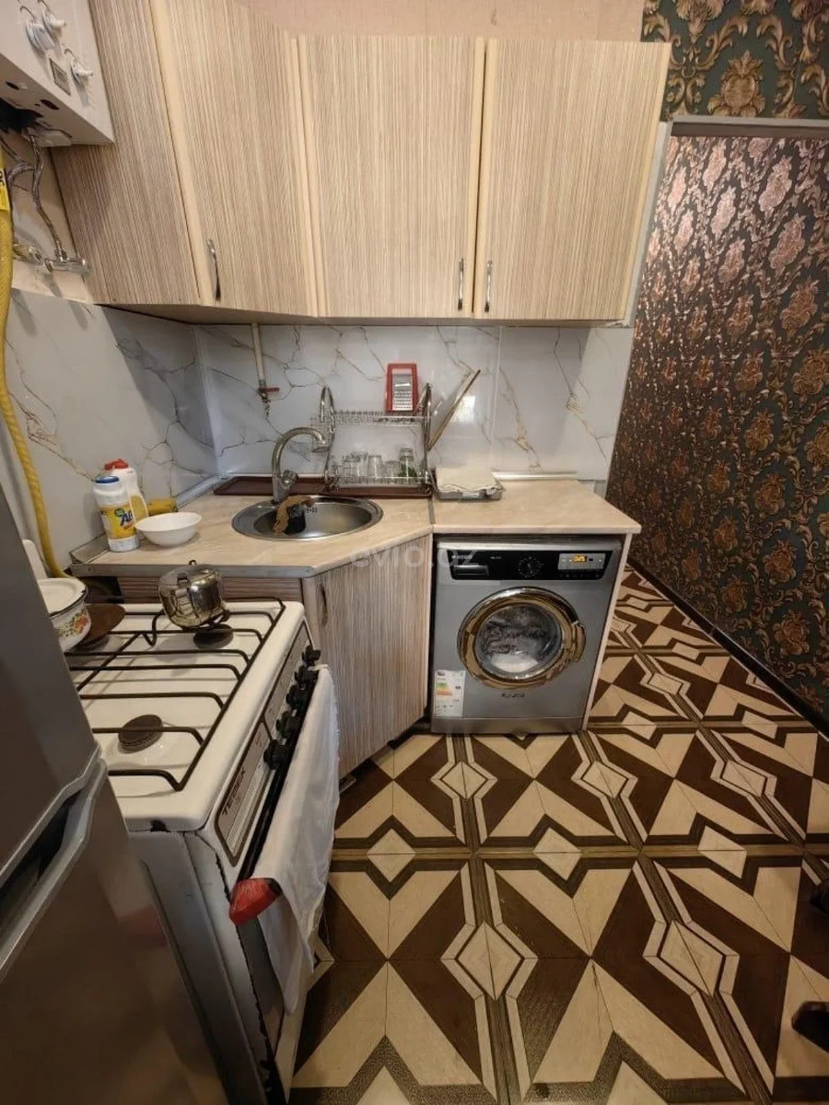 Kirayə 1 otaqlı mənzil Qara Qarayev metrosu yaxınlığında — Bakı