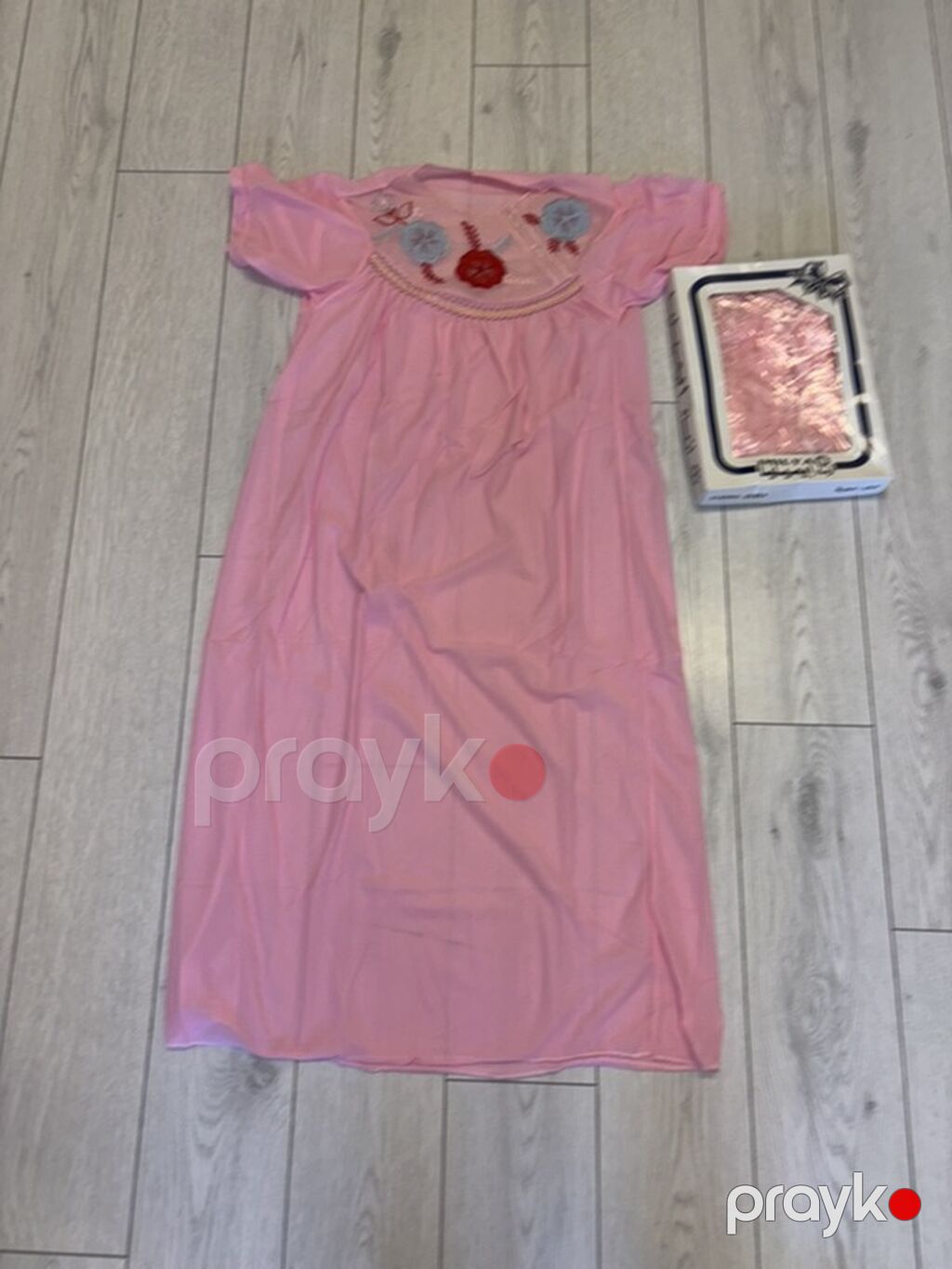 Hamsı 25 azn Qedım orqınal papbıq — Penyuarlar, Bakı (7)