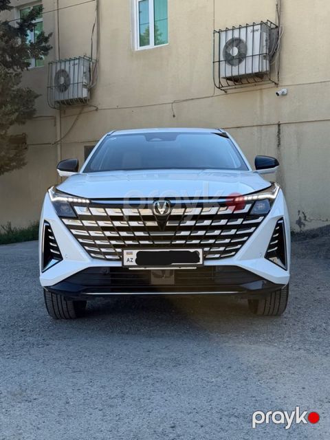 Changan Uni-Z, 1.5 L, 18.4 kWh, 2025 il, 21 800 km — Bakı