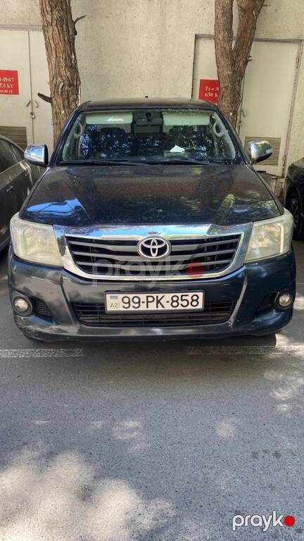 Toyota Hilux, 2.5 L, 2011 il, 350 000 km — Bakı