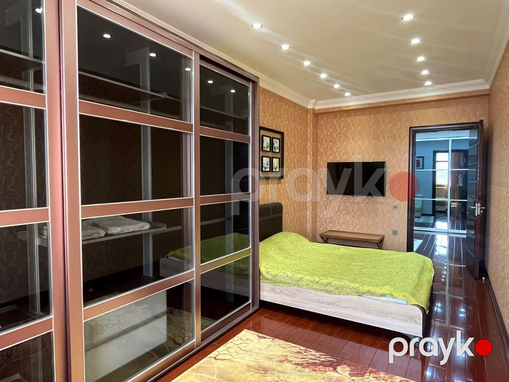 4 otaqlı, Yeni tikili, m. 28 may, 175 kv. m — Mənzil, Bakı (7)