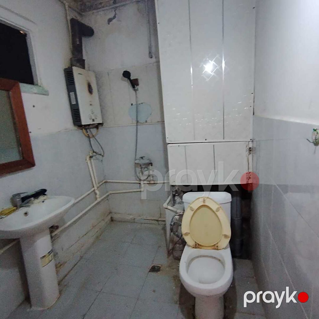 Satılır 1 otaqlı köhnə tikili 45 m² — Mənzil, Bakı (8)