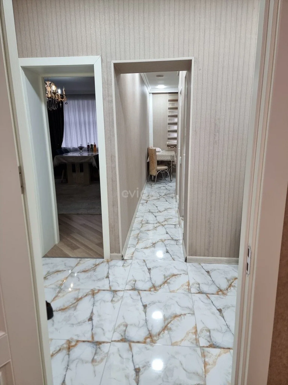 2 otaqlı tam təmirli mənzil satılır Bakıxanov qəsəbəsində — Mənzil, Bakı (9)