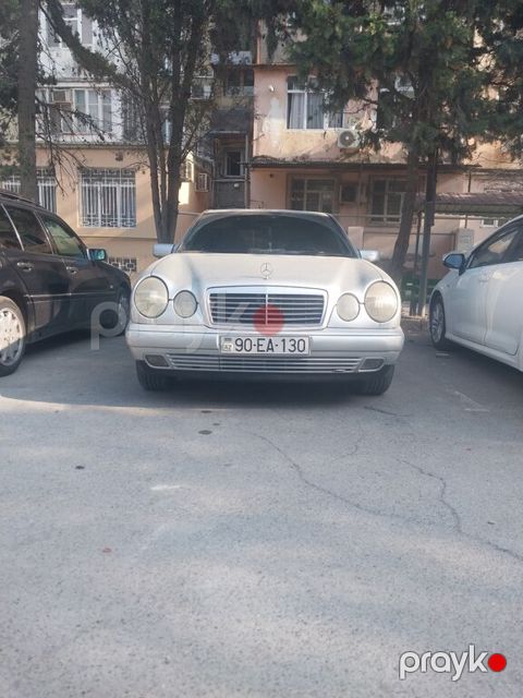 Mercedes E 230, 2.3 L, 1996 il, 433 000 km — Bakı