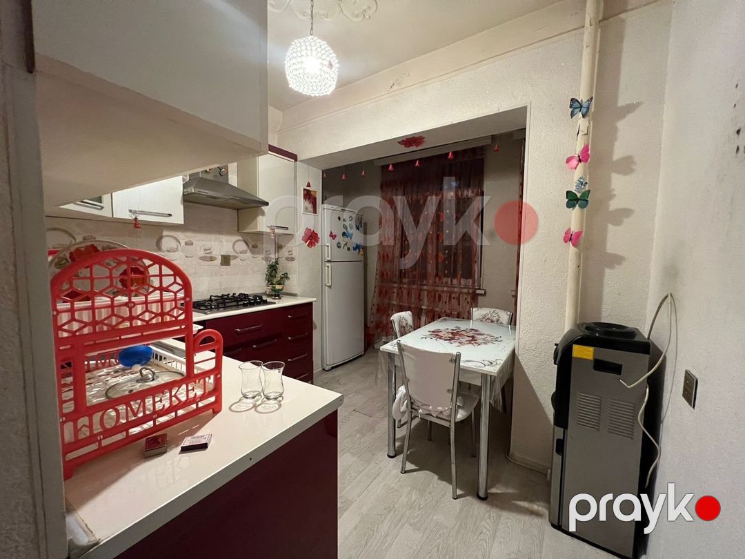 Satılır 2 otaqlı köhnə tikili 69 m² — Mənzil, Bakı (5)