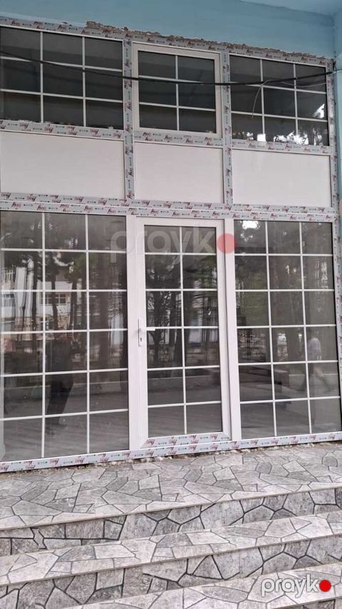 Satılır obyekt 80 m² — Bakı