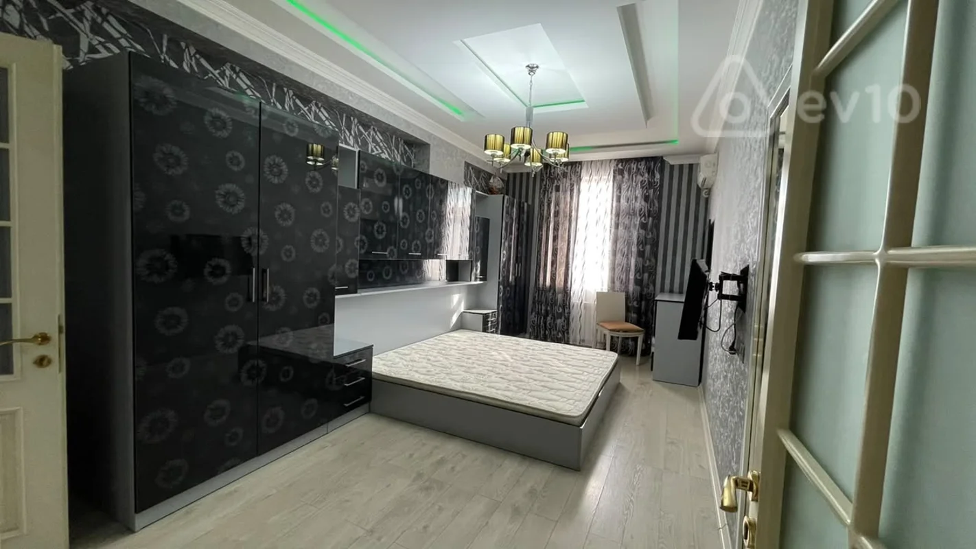 3 otaqlı mənzil, 172 m², Təbriz küçəsi — kirayə — Mənzil, Bakı (7)