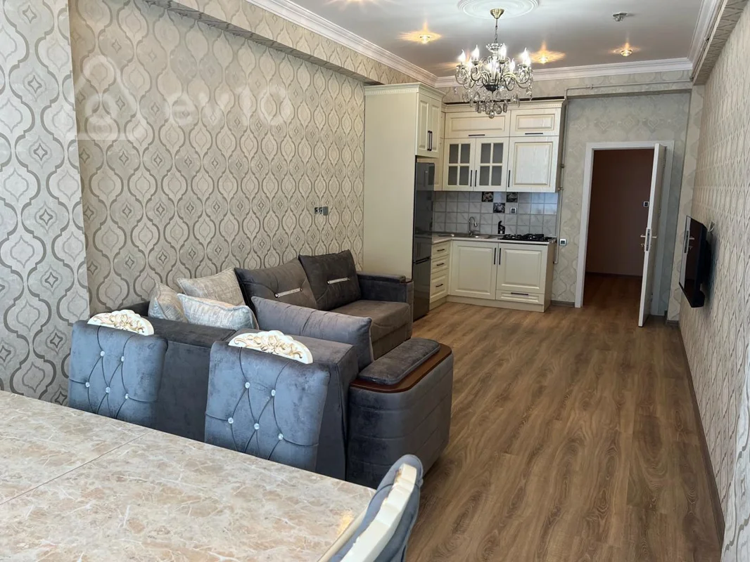 2 otaqlı mənzil, 65 m², Nəcəfqulu Rəfiyev 34 — kirayə — Bakı