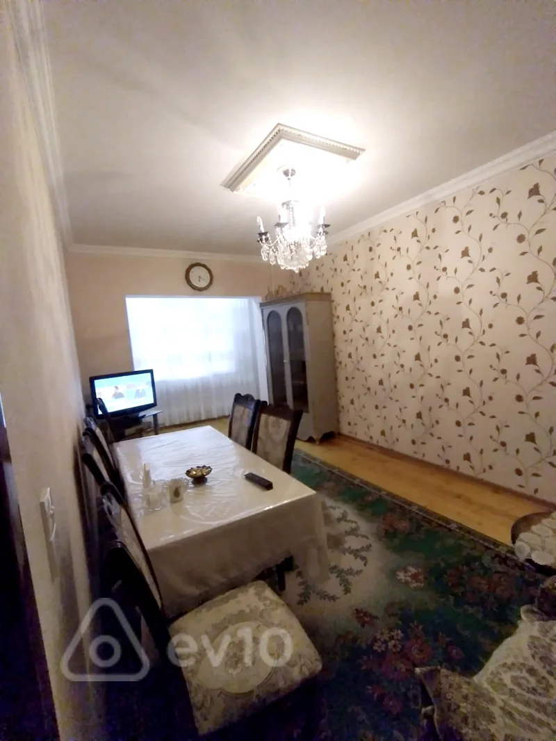 5 otaqlı mənzil, 125 m², Gəncə pr — Bakı
