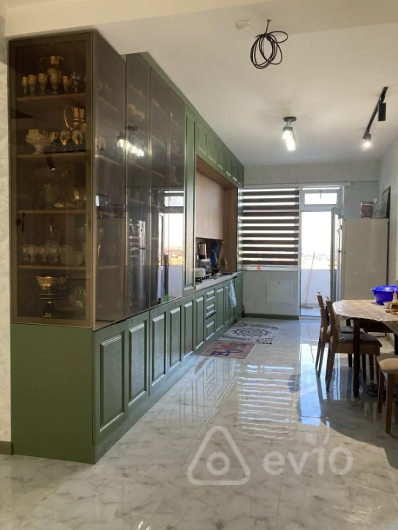 3 otaqlı mənzil, 131 m², Mirmahmud kazımovski küç — Bakı