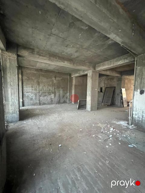 Satılır obyekt 159.3 m² — Xırdalan