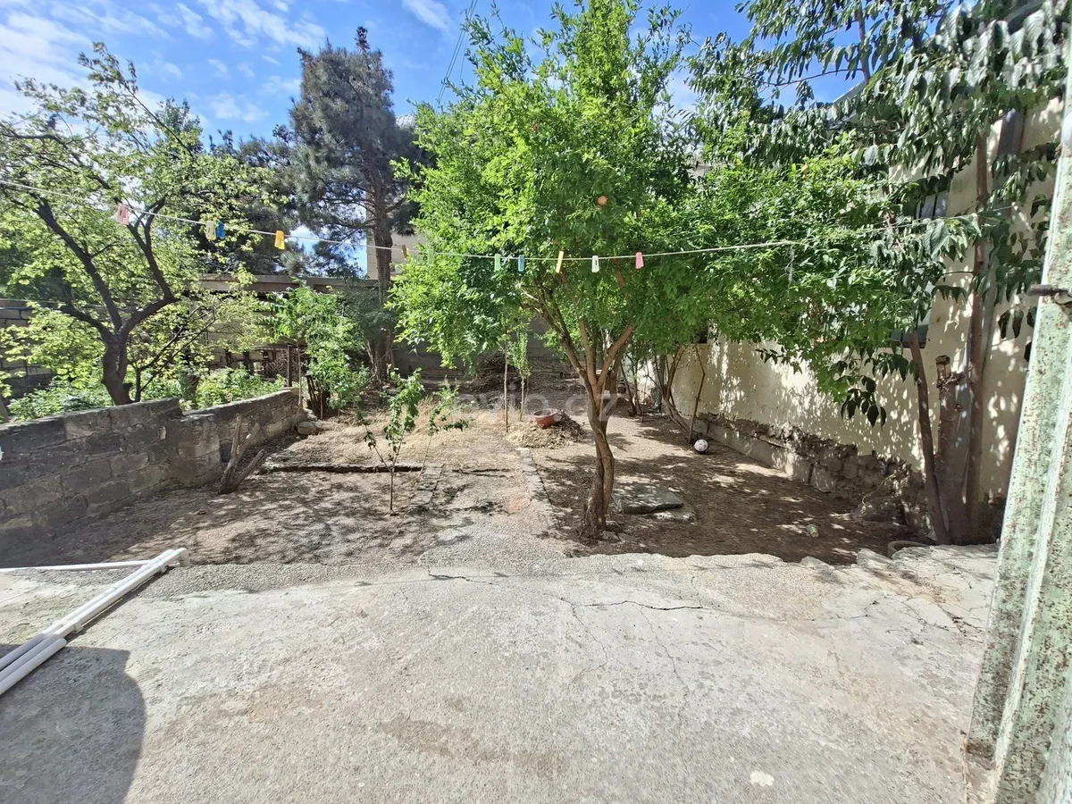 Kirayə 2 otaqlı mənzil 9-cu mikrorayonda — Mənzil, Bakı (11)