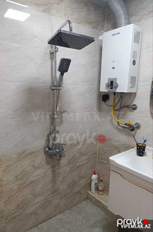 Nizami rayonunda 3 otaqlı Köhnə tikili Satılır, 70 m² — Mənzil, Bakı (3)