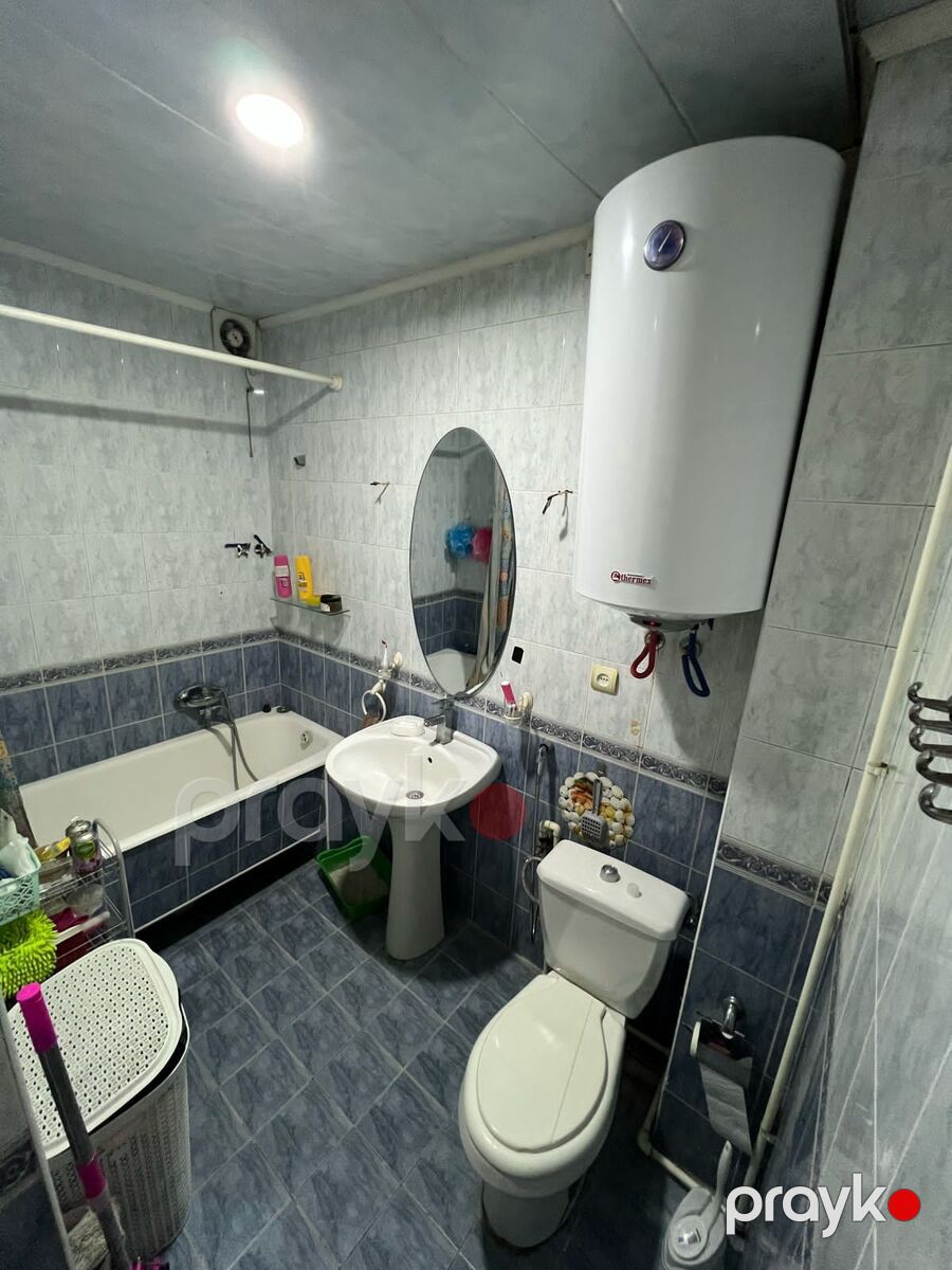 Satılır 2 otaqlı köhnə tikili 60 m² — Mənzil, Bakı (10)