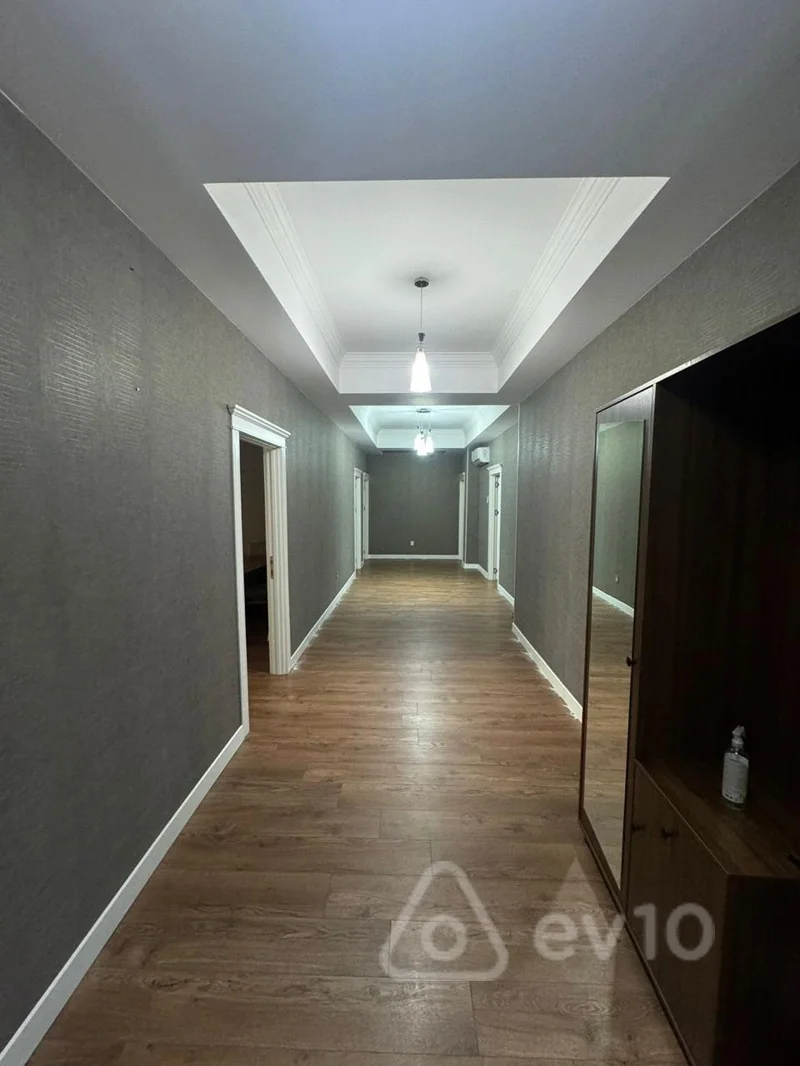 4 otaqlı mənzil, 150 m², 1-ci Yaşıl Ada küçəsi — kirayə — Mənzil, Bakı (9)