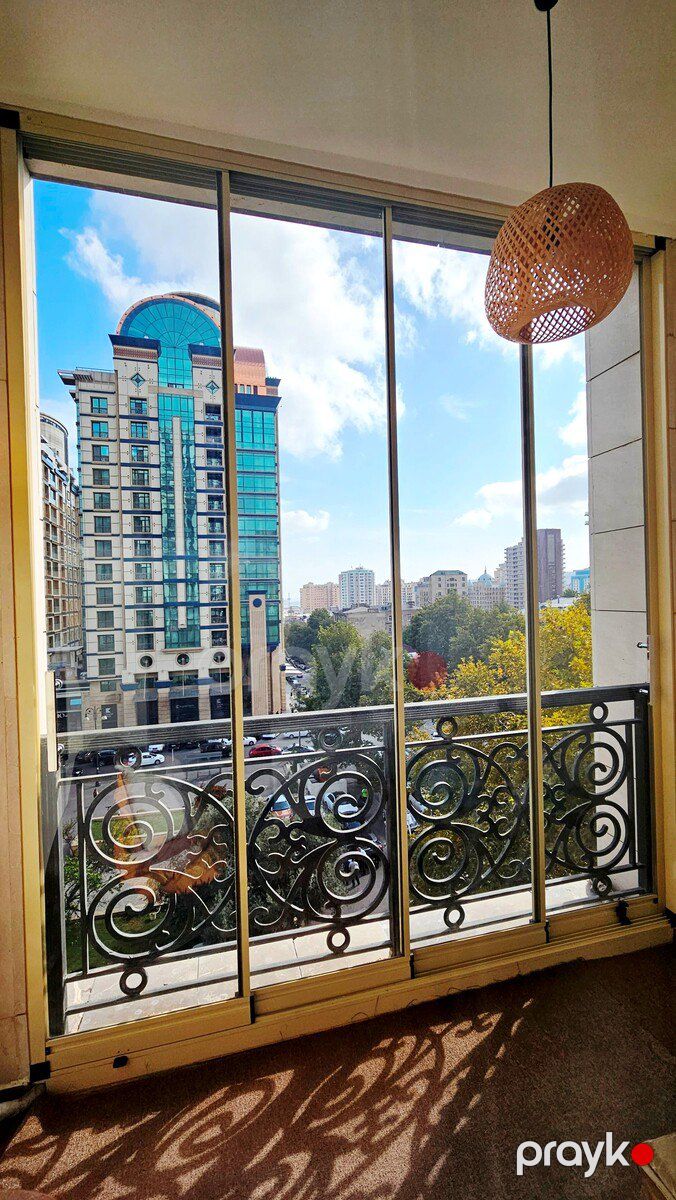 Satılır 4 otaqlı yeni tikili 196 m² — Mənzil, Bakı (5)
