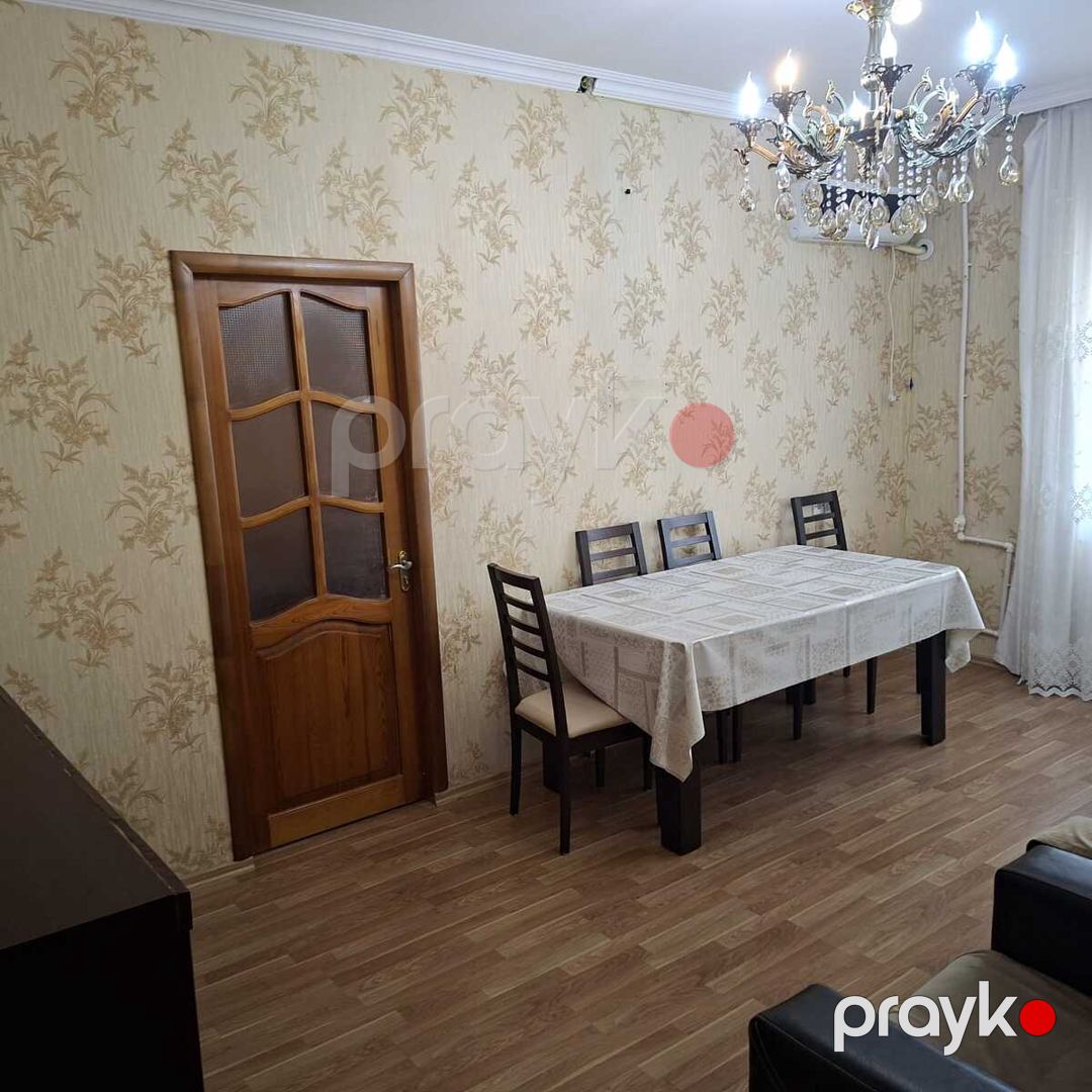 Satılır 4 otaqlı köhnə tikili 85 m² — Mənzil, Bakı (2)