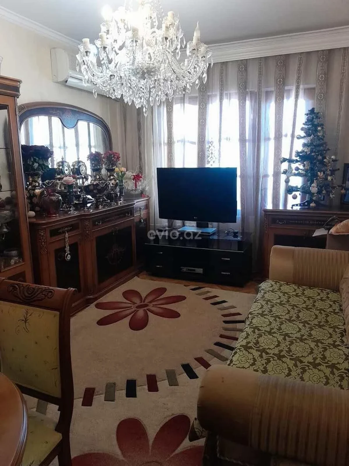 3 otaqlı orta təmirli mənzil satılır 8-ci mikrorayonda — Bakı