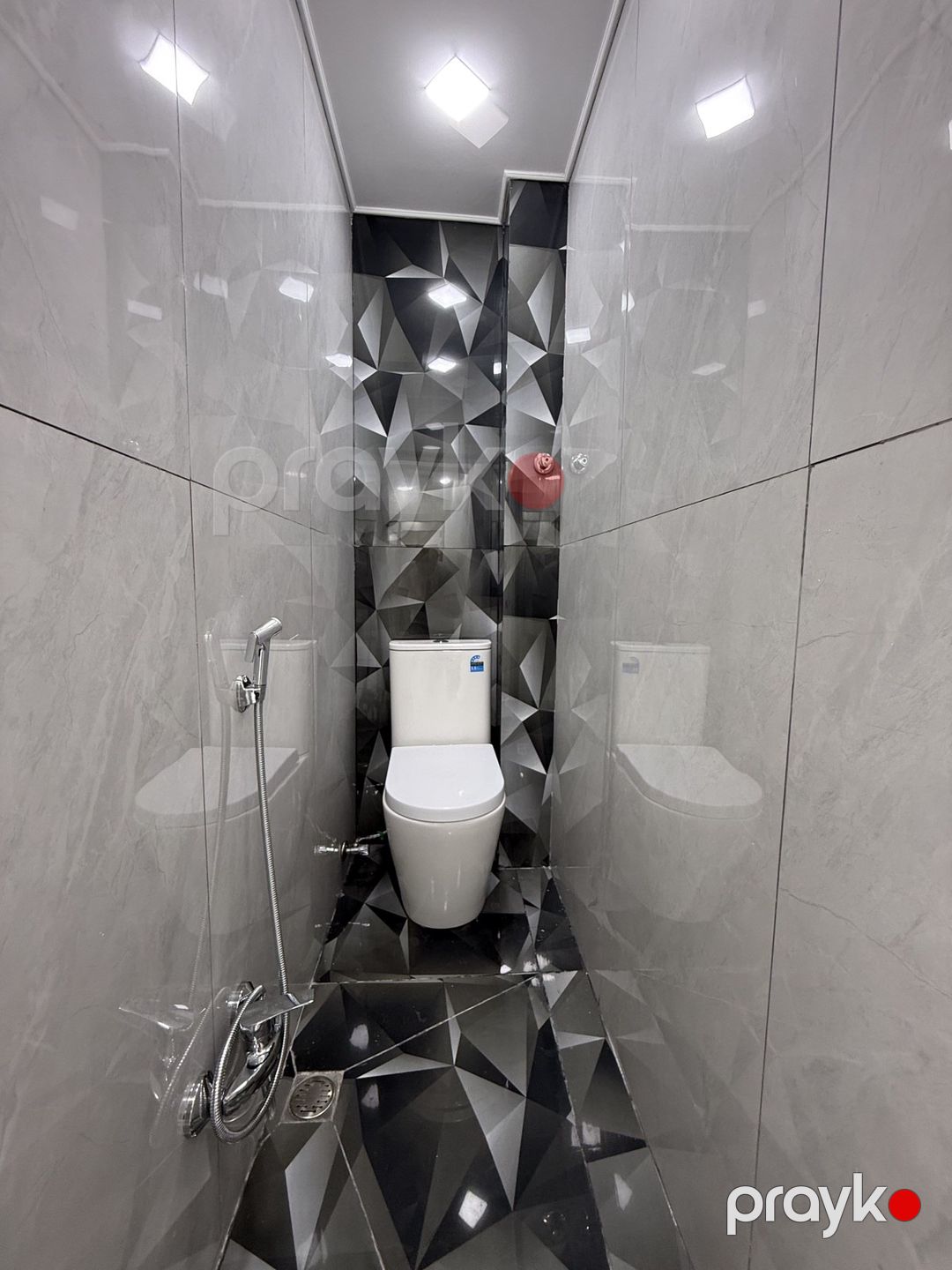 Satılır 2 otaqlı köhnə tikili 65 m² — Mənzil, Bakı (10)