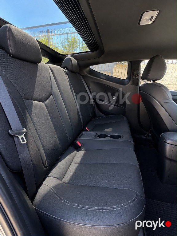 Hyundai Veloster, 1.6 L, 2015 il, 160 000 km — Avtomobillər, Bakı (4)