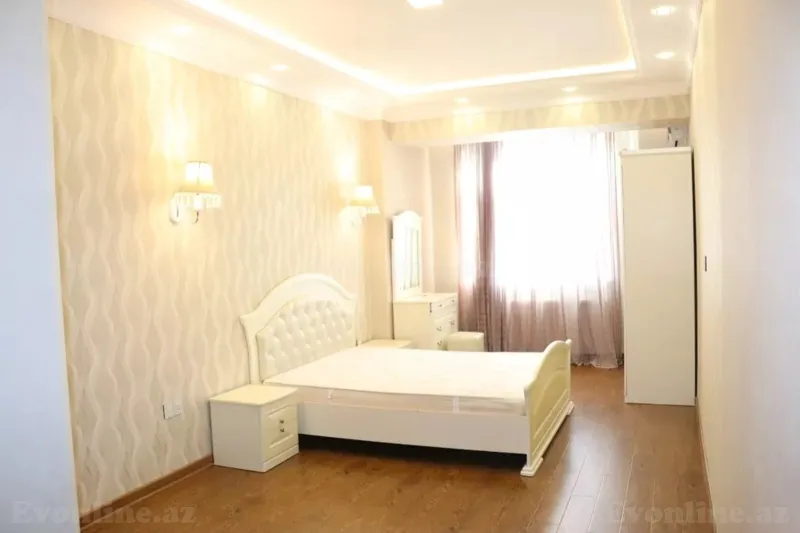 Kirayə verilir 3 otaqlı Mənzil Yeni tikili 150 m² Bakı, Yasamal r., Elmlər Akademiyası m — Mənzil, Bakı (5)