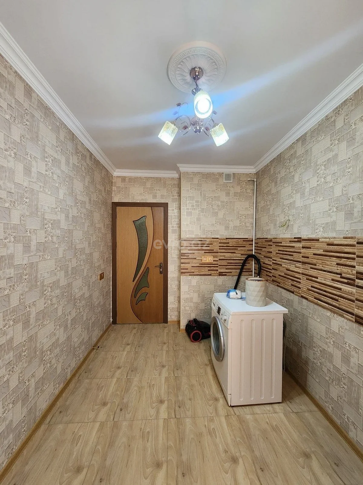 3 otaqlı tam təmirli mənzil satılır Sumqayıtda — Mənzil, Sumqayıt (10)