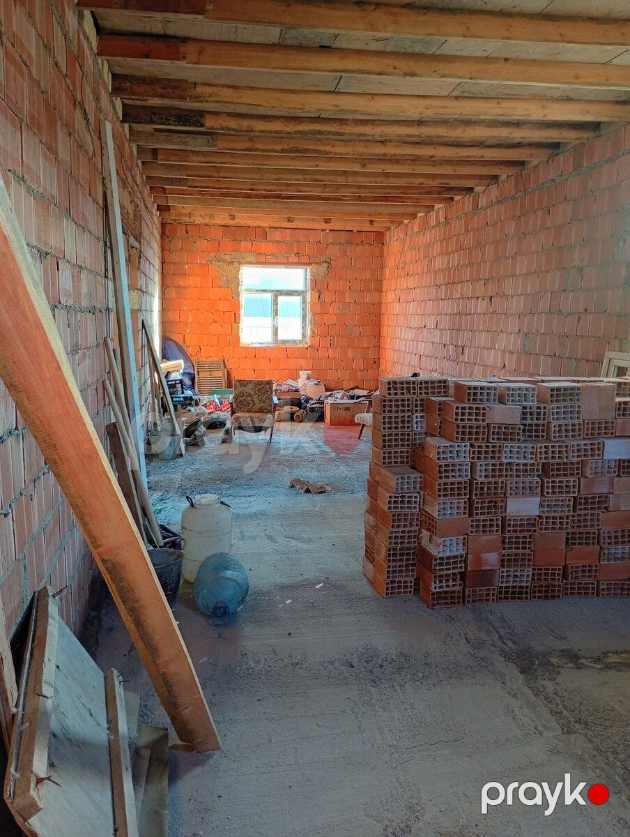 Həyət evi, Qobu qəs — Ev, villa, Bakı (8)