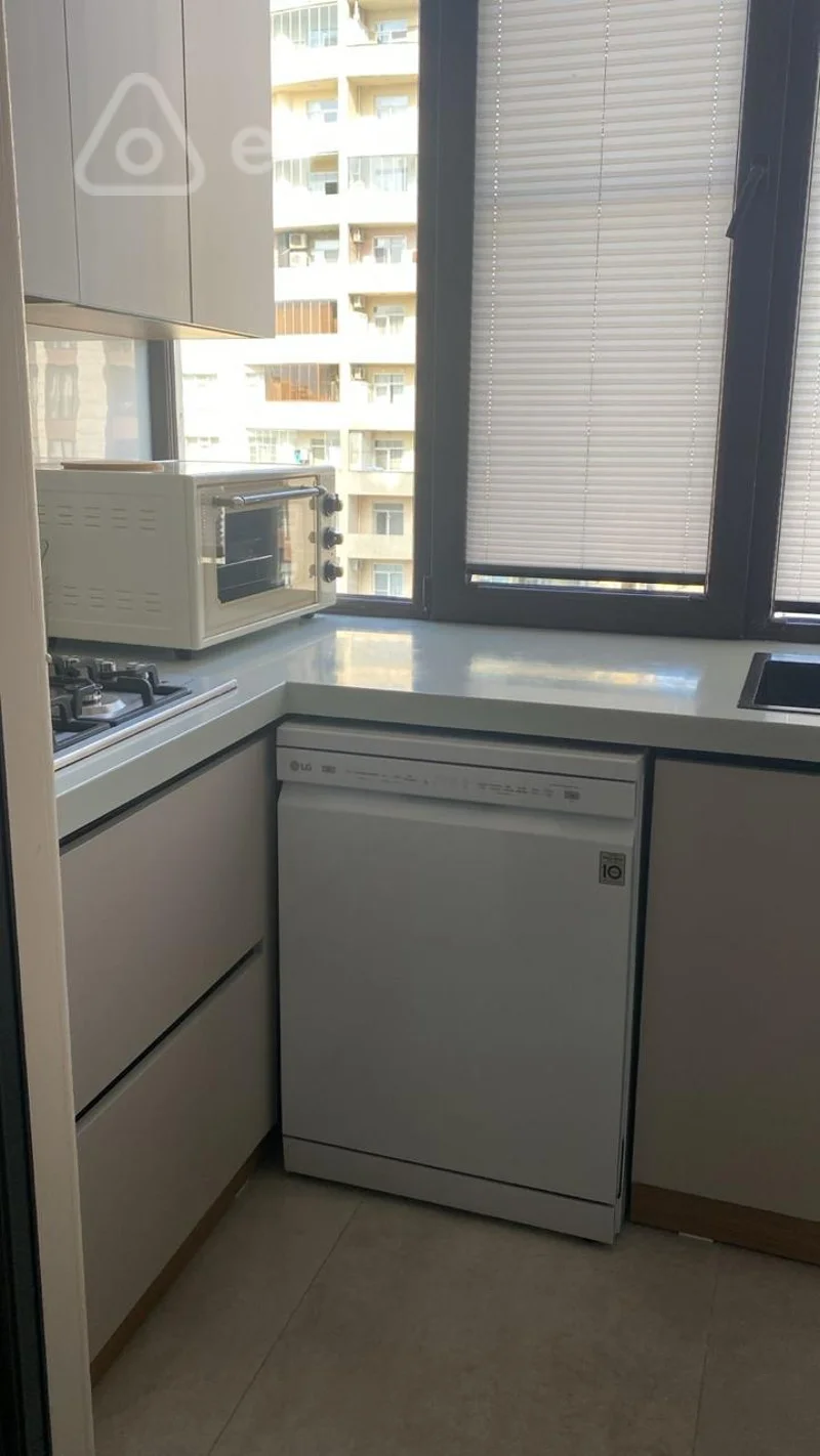 2 otaqlı mənzil, 75 m², Nəcəfqulu Rəfiyev k — kirayə — Mənzil, Bakı (11)