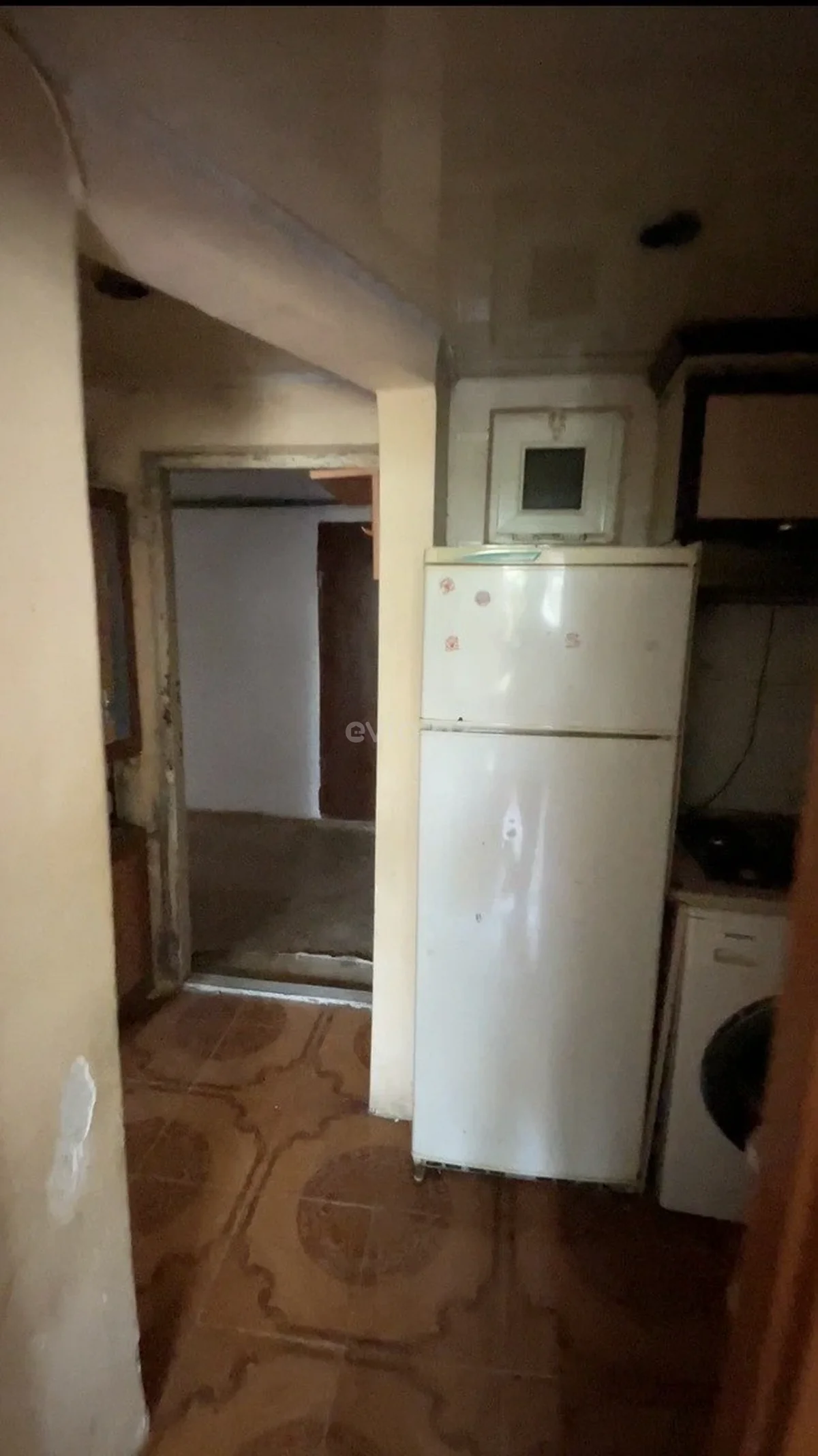 3 otaqlı orta təmirli mənzil satılır Nərimanov rayonunda — Mənzil, Bakı (9)