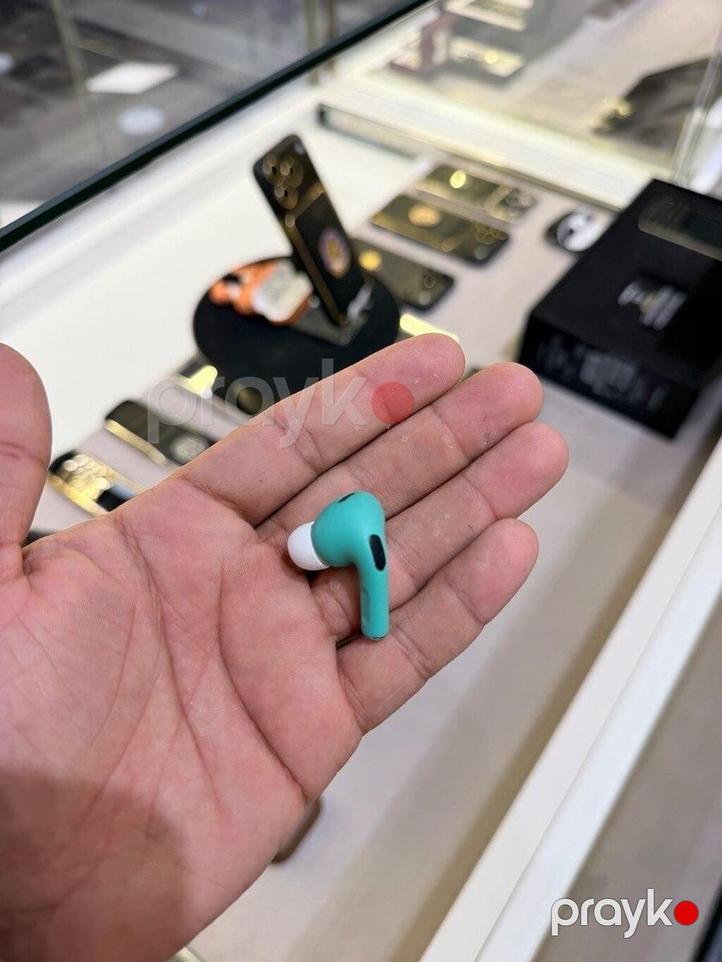 Exclusive Airpod 2 Pro Tiffany Color Exclusive Airpods 2 Pro Tıffany — Qulaqcıqlar, Bakı (10)