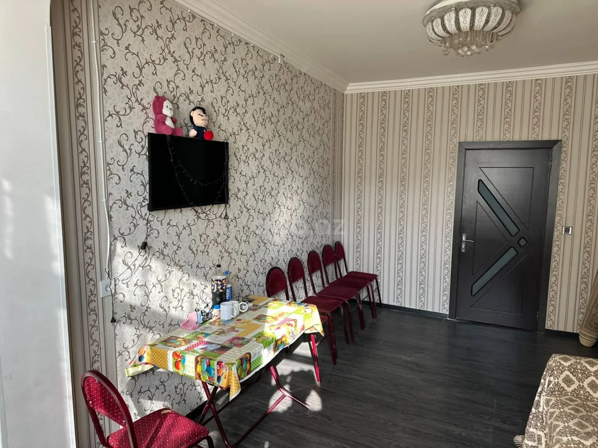 2 otaqlı tam təmirli mənzil satılır 6-cı mikrorayonda — Mənzil, Bakı (2)
