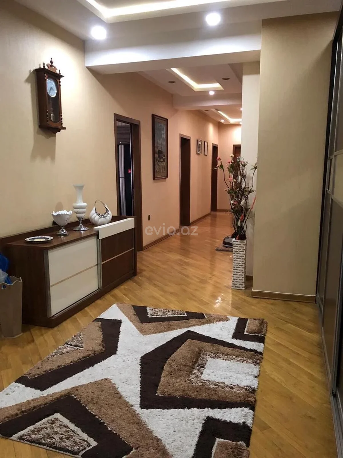 4 otaqlı tam təmirli mənzil satılır Binəqədi rayonunda — Mənzil, Bakı (8)