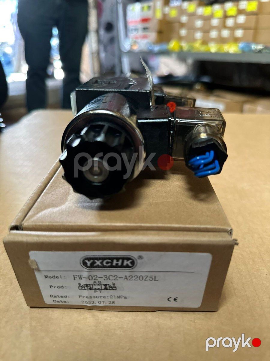 Hidravlik Solenoid Klapanlar / Paylayıcılar — Ehtiyat hissələri və aksesuarlar, Bakı (3)