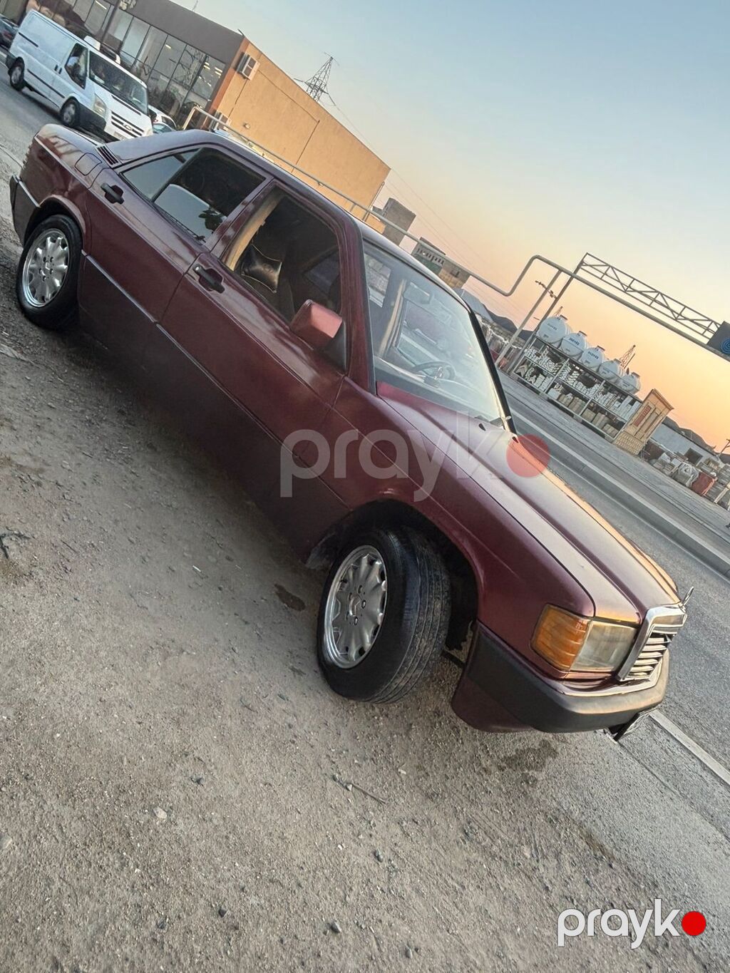 Mercedes-Benz 190 (W201) sedan - Kuzov: 4 qapılı sedan, tünd bordo — Avtomobillər, Bakı (6)