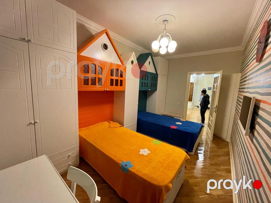 İcarəyə verilir 3 otaqlı yeni tikili 140 m² — Mənzil, Bakı (11)