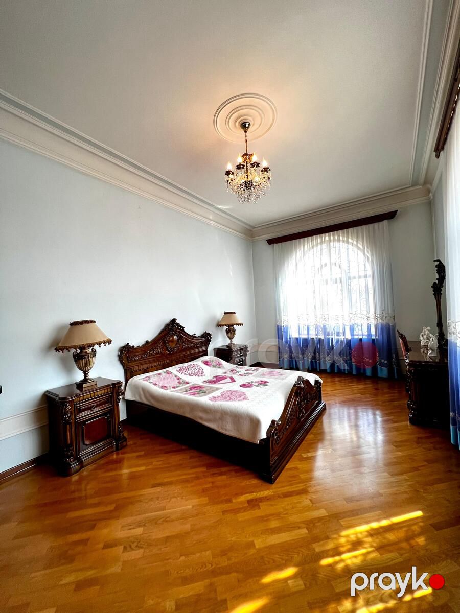 Satılır 6 otaqlı həyət evi/bağ evi 640 m² — Ev, villa, Bakı (10)