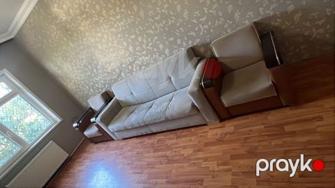 3-lü yumşaq mebel dəsti: divan + 2 kreslo - Rəng: açıq boz (divan) və — Bakı