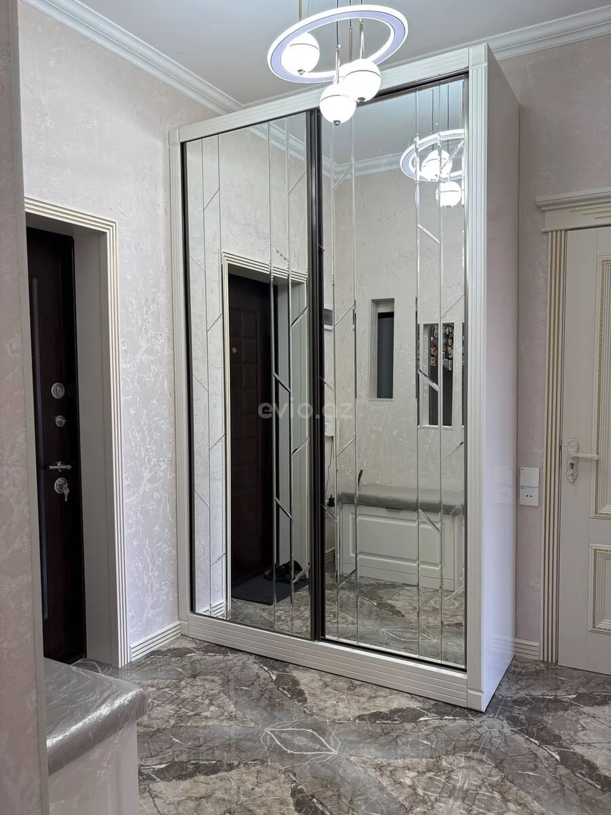 2 otaqlı tam təmirli mənzil satılır 8-ci mikrorayonda — Mənzil, Bakı (10)