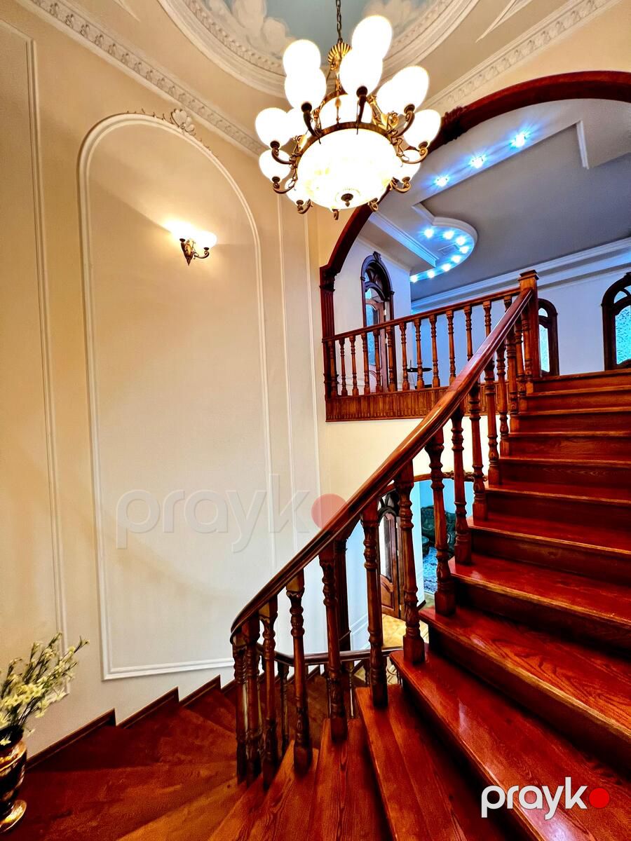 Satılır 6 otaqlı həyət evi/bağ evi 640 m² — Ev, villa, Bakı (11)