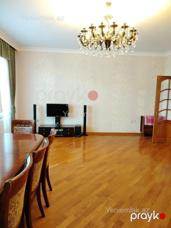 Satılır 4 otaqlı Bina evi menzil (Yeni tikili), 135 m², Binəqədi rayonu — Mənzil, Bakı (3)