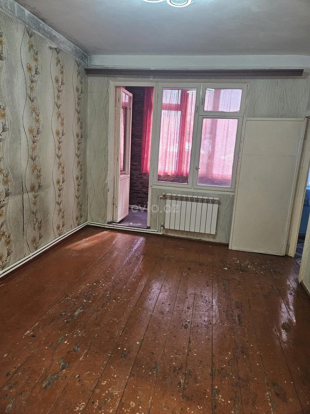 2 otaqlı orta təmirli mənzil satılır 5-ci mikrorayonda — Mənzil, Bakı (3)