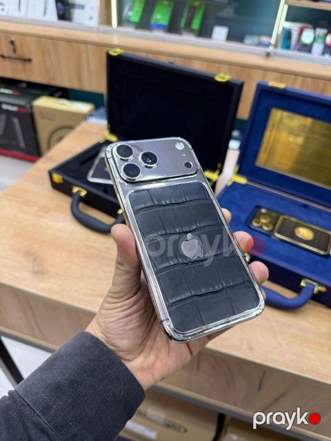 IPhone 17 Pro Max, 256 GB, Gümüşü, Zəmanət — Bakı