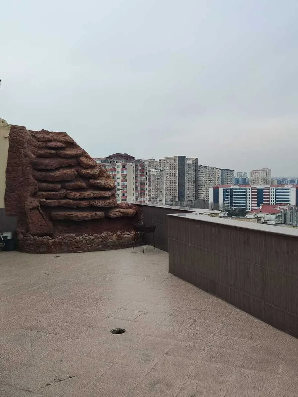 Kirayə 3 otaqlı mənzil 8 Noyabr metrosu yaxınlığında — Mənzil, Bakı (11)