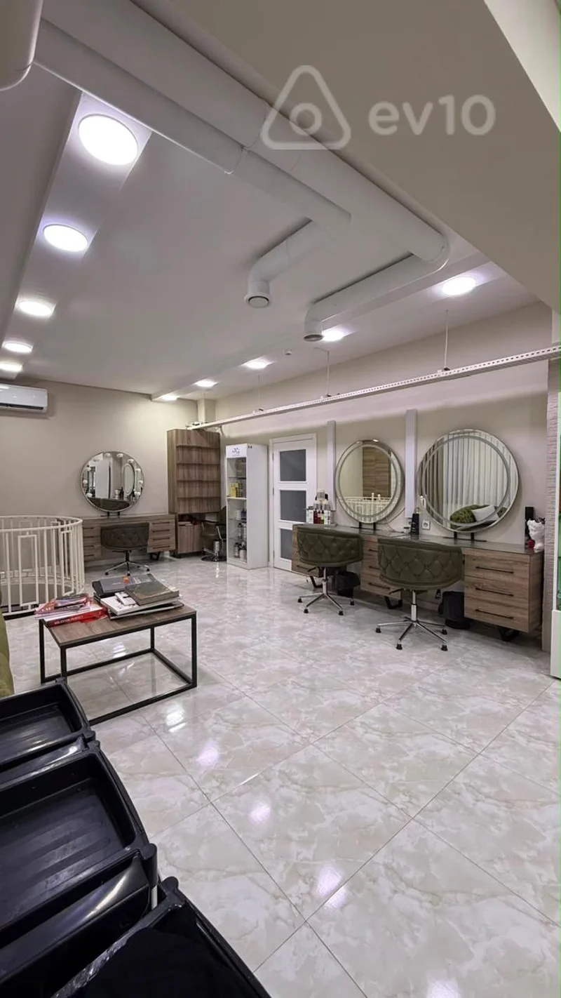 Obyekt, 281 m², Bəsdi Bağırova küçəsi — Əmlak, Bakı (4)