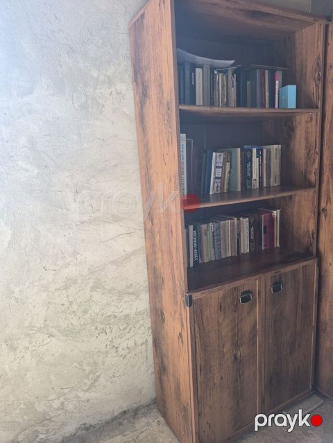 Taxta kitab şkafı - Material: kütləvi ağac effektili laminat/taxta — Bakı
