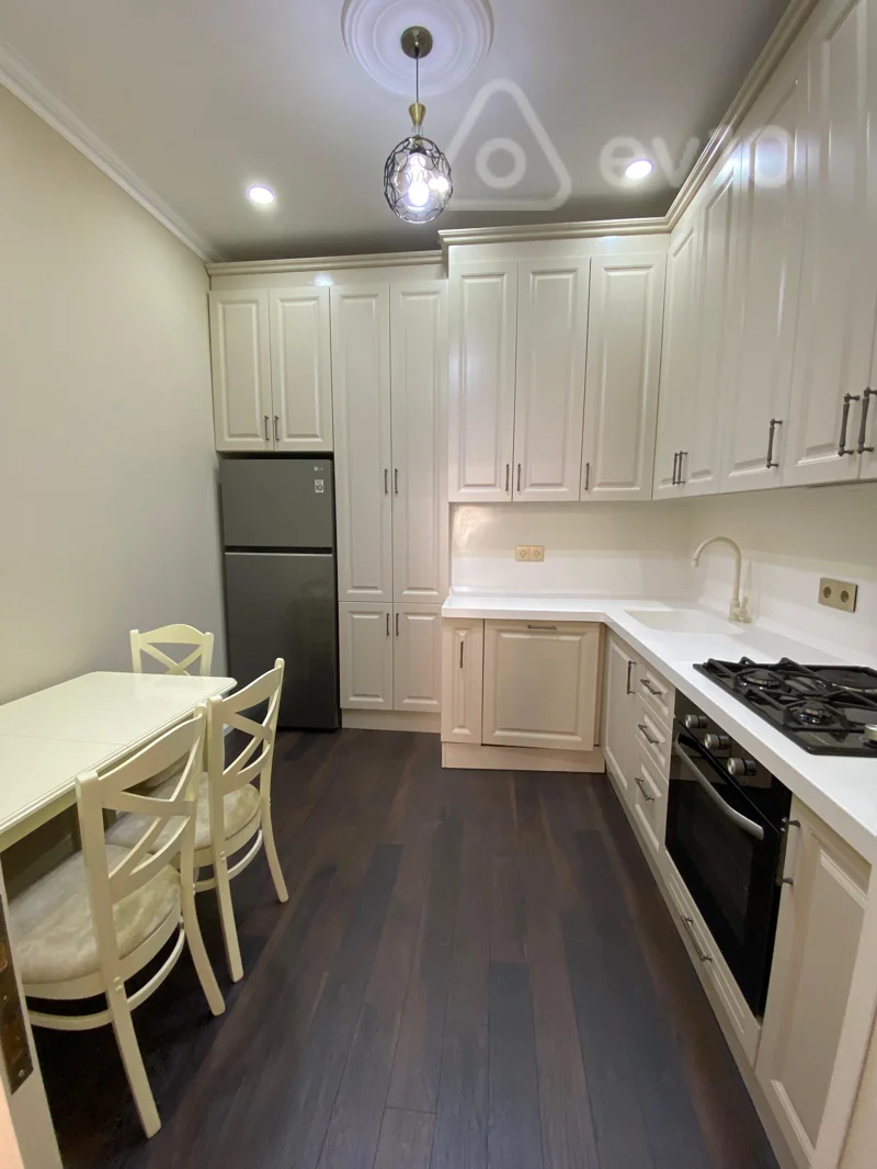 2 otaqlı mənzil, 80 m², Möhsun Sənani küç, 173 — kirayə — Mənzil, Bakı (9)