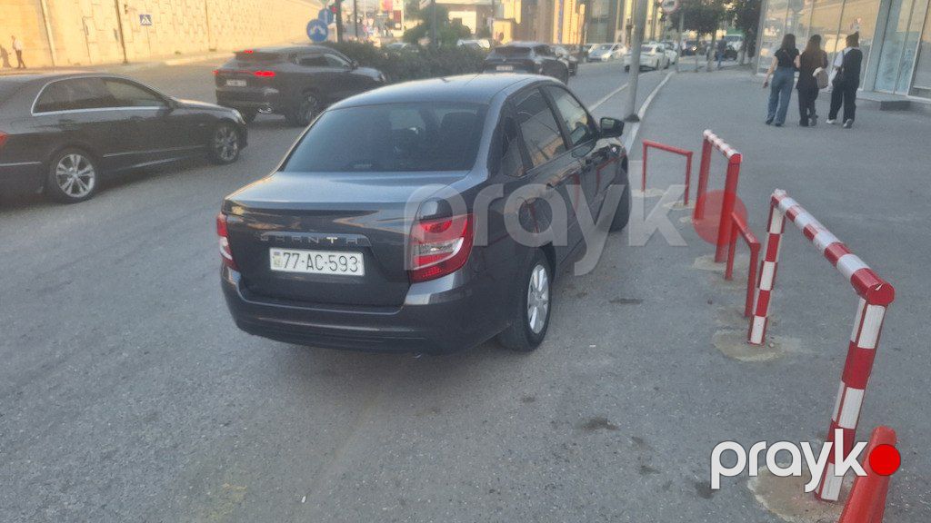 Lada (VAZ) Granta, 1.6 L, 2022 il, 151 000 km — Avtomobillər, Xırdalan (3)