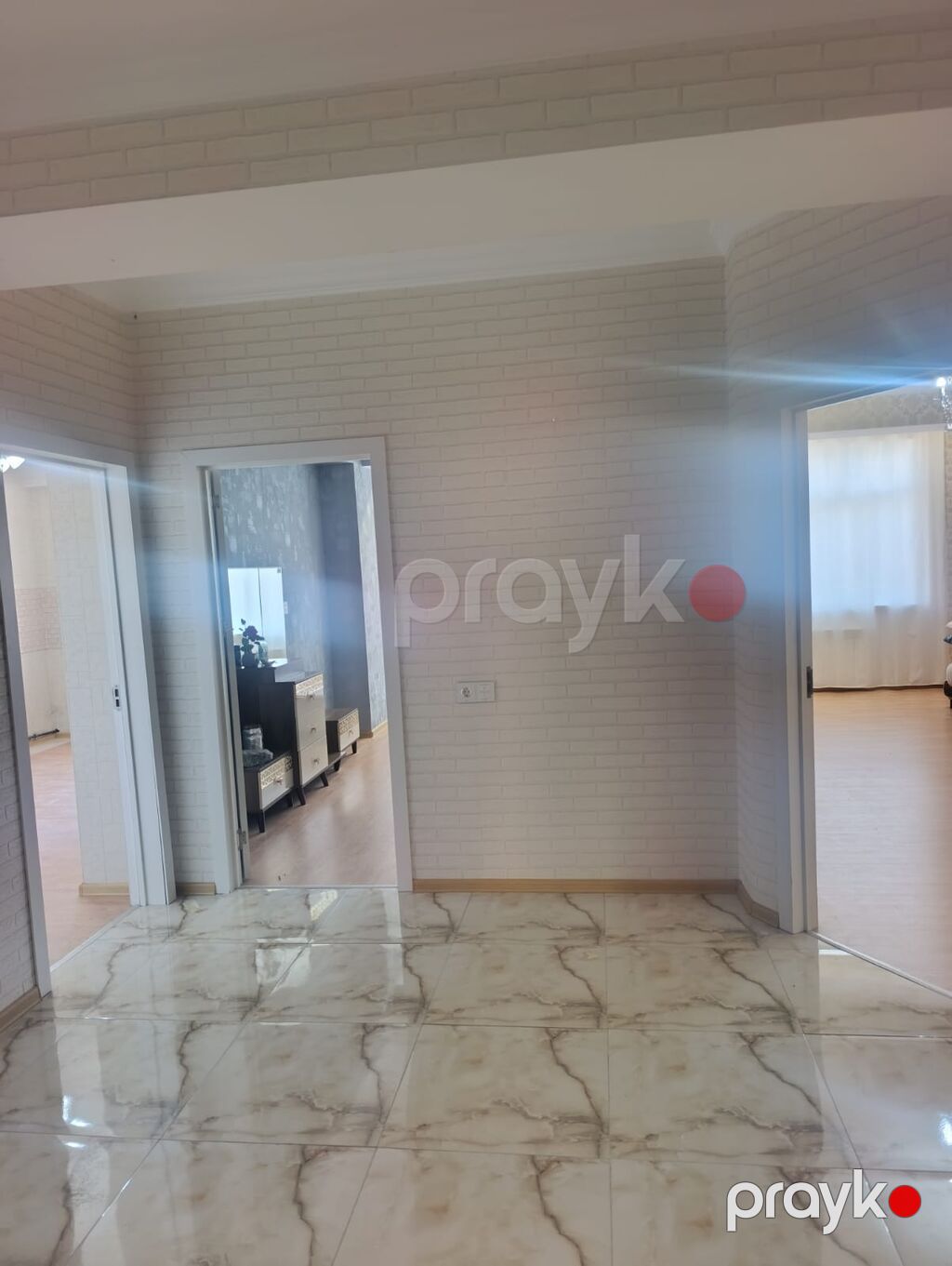 Kirayə verilir Xirdalanda Misir parkı ilə üzbəüz binada.18 mərtəbəli — Mənzil, Xırdalan (9)